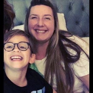 Meet your Posher, Lauren